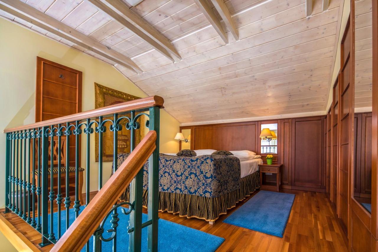 Hotel Forest Hills Zirc Extérieur photo